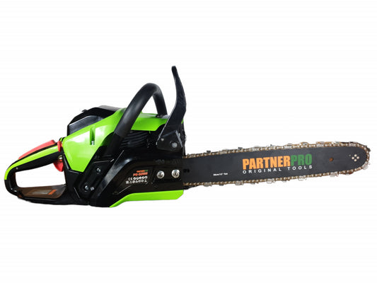 Drujbă pe Benzină Partner Pro PS5200 - Motor Robust, Tăiere Lemn, Design Ergonomic